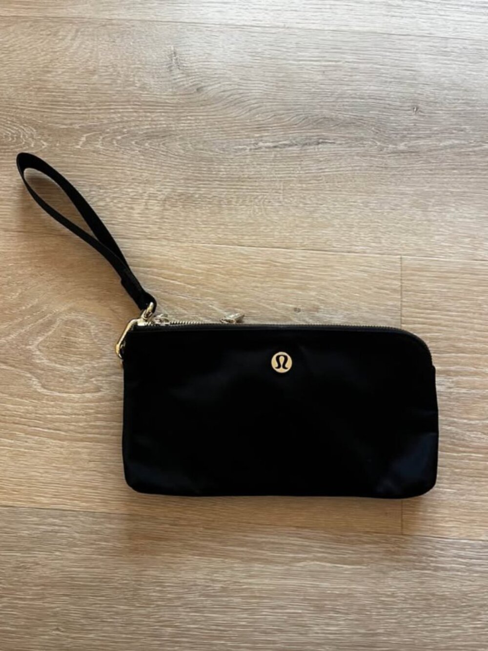 lululemon Wristlet Wallet